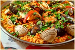 Seafood-Paella dish